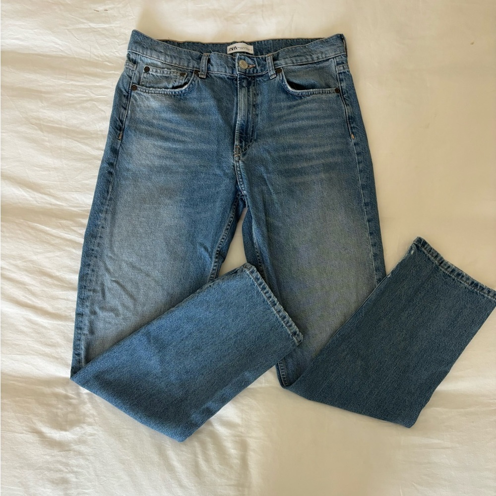 Zara TRF Straight Mid Rise Jeans